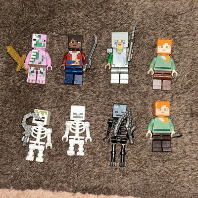 8 Lego Minecraft Figures With Weapons And Armor