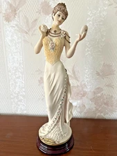 DEFECTIVE G ARMANI Figure Figurine Statue Sculpture G3D