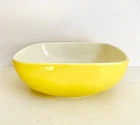 Vintage Pyrex Yellow 525B 2.5 QT.  Casserole Dish No Lid VGC