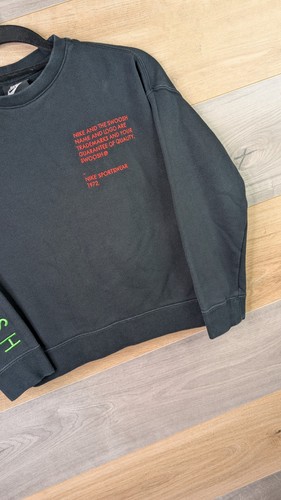Nike Sweatshirt Youth Size Small 8 To 10 Years Black Sports Swoosh Crew Neck Kid - Picture 4 of 20