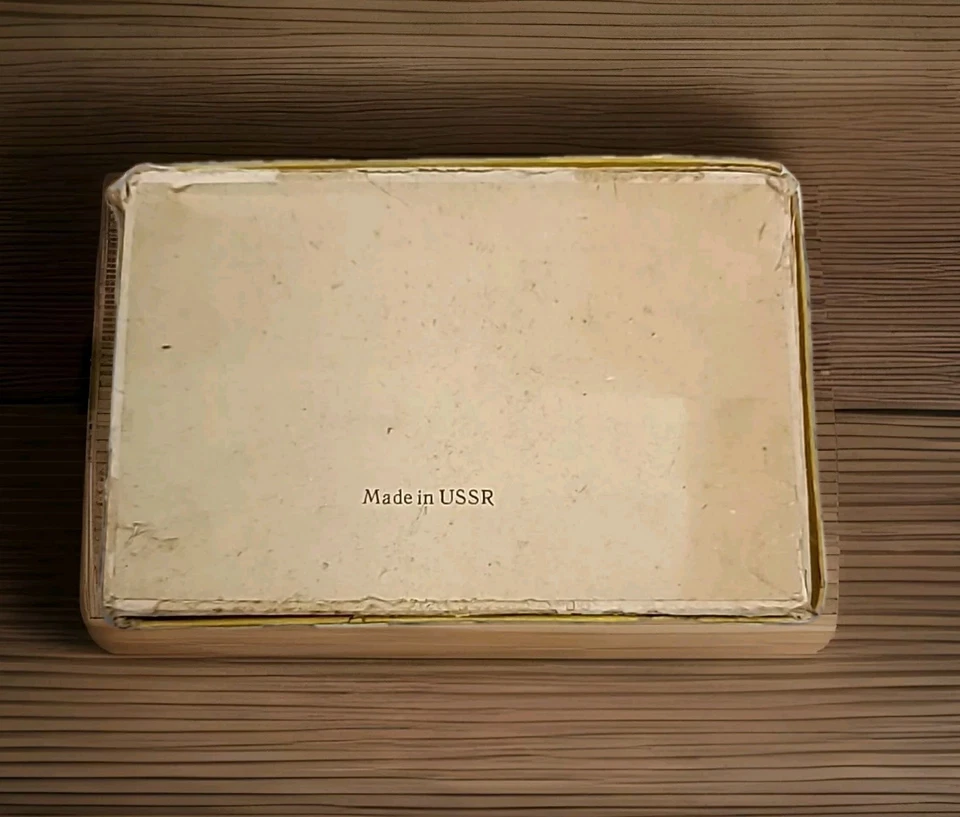 VINTAGE WOOD PUZZLE BLOCKS  BEARS & RABBITS MADE IN USSR  MINT IN BOX 1960's  - Image 3 of 3