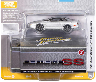 Johnny Lightning Sebring Silver 2002 Chevy Camaro SS 35th W