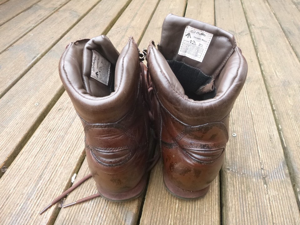 BRITISH ARMY ITURRI BROWN PATROL BOOTS WALKING MILITARY SURPLUS HIKING