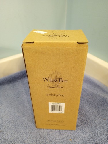 NIB Willow Tree Birthday Boy with Balloon # 26196 Figurine NEW - Picture 1 of 4