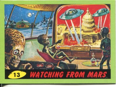 Mars Attacks Heritage Green Parallel Base Card #13 Watching from