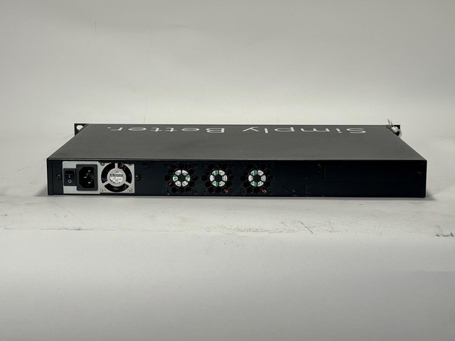 Contrôleur AP Ruckus SmartZone 100 – P01-S104-UN00 – Testé – Occasion