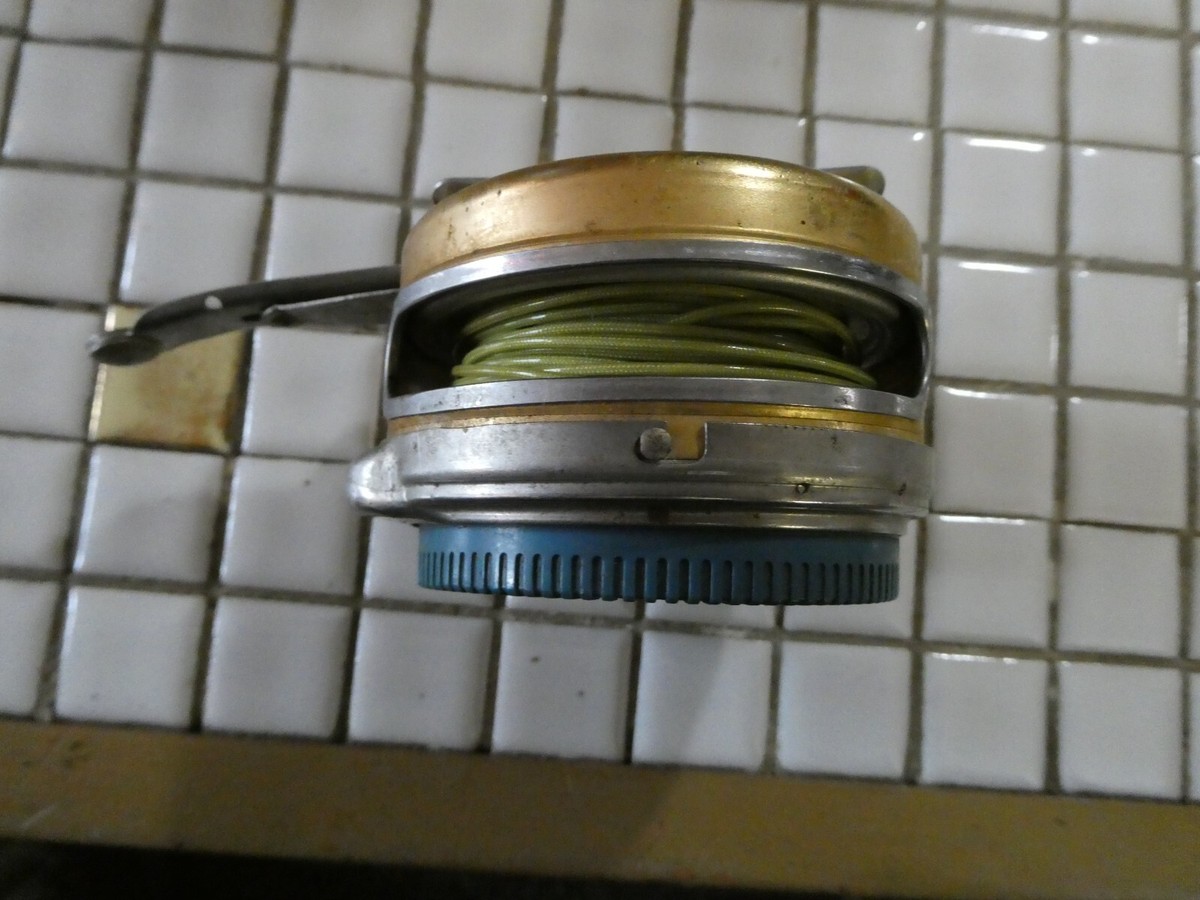 vintage perrine no.51 automatic fly reel with line made usa
