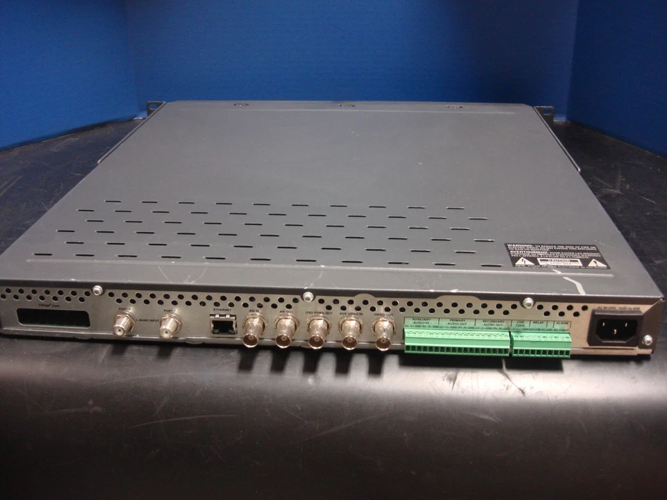 Motorola DSR-4410 Commercial Satellite Television Receiver 506110-001 - Image 3 of 4