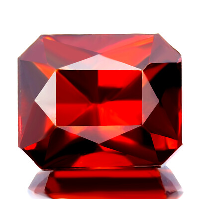 RARE !! HESSONITE ORANGE ROUGE DE MADAGASCAR : 3,12 CARATS