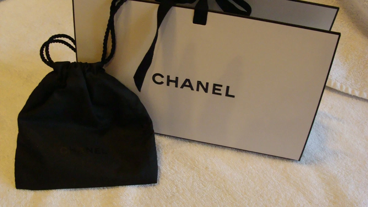 chanel gift tissue paper