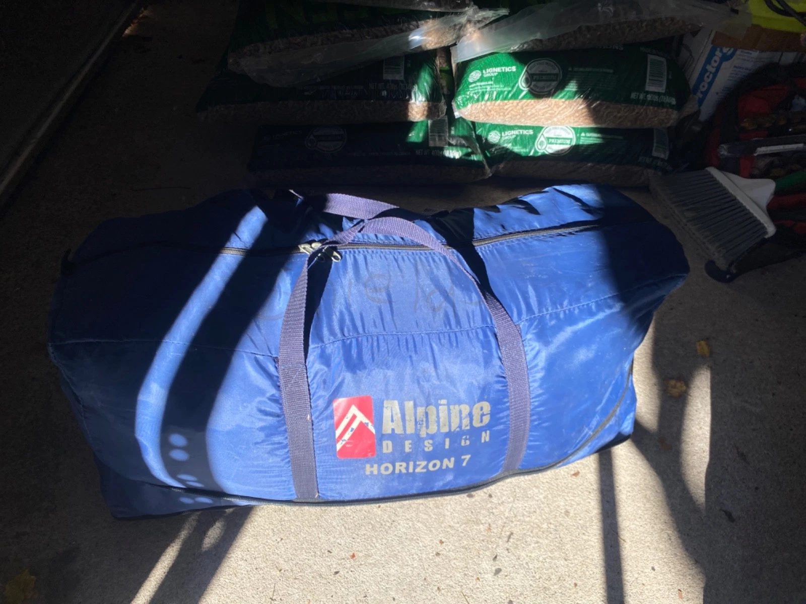 Alpine design Horizon 7 tent