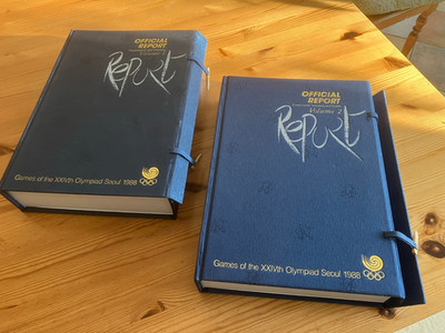 Official Report Seoul 1988, 2 Volumes, in Original-Box