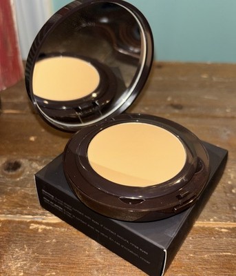 Laura Mercier Smooth Finish Foundation Powder 4W1 10 (Medium with Warm Tones)
