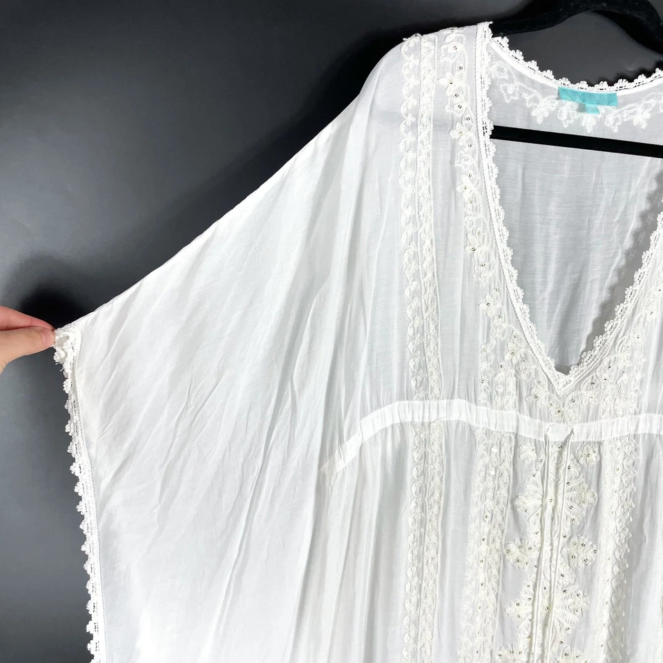 Maxi Vestido Melissa Odabash Caftán Blanco Cuello en V Ojales Lentejuelas Talla Única Foto 4 de 4