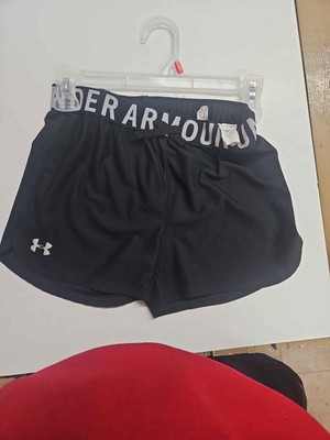 Girls yxl shorts under Armour 