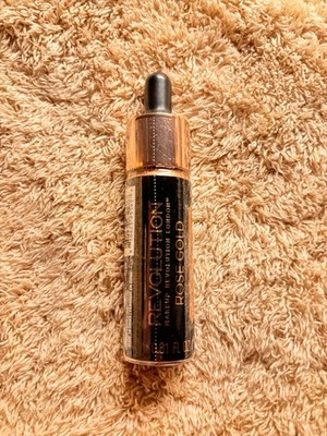 Revolution Liquid Highlighter Makeup .61oz New Sealed Rose Gold New Sealed
