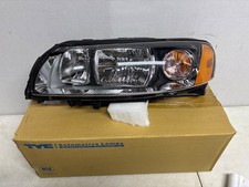 2005 2006 2007 2008 2009 Volvo S60 S-60 New Headlight TYC 20-9082-90-1