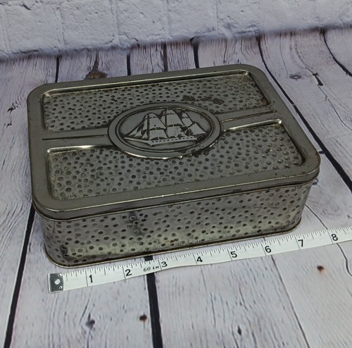 Vintage 1990 Old Spice Classic Hammered Tin Made In England Shulton Inc - Picture 5 of 16
