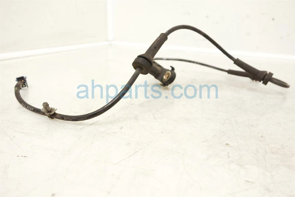 Sensor antifreno rueda ABS pasajero delantero Infiniti G35 2003-2007 47911-Al505 Foto 2 de 4