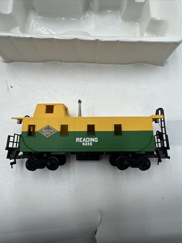 BACHMANN HO SCALE READING LINES ALL STEEL CABOOSE #9355 IN BOX - NOS! - Picture 8 of 18