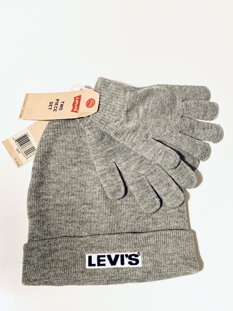 beanie and gloves set
