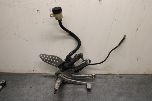 00-01 YAMAHA YZF R1 RIGHT REARSET REAR SET DRIVER FOOT PEG REST STOP BB755