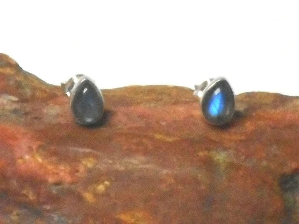 Fiery LABRADORITE Sterling Silver 925 Gemstone Stud Earrings - 5 x 7 mm - Image 3 of 4