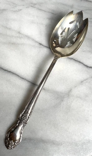 INTERNATIONAL ''BROCADE'' 925 STERLING SILVER PIERCED SERVING TABLESPOON