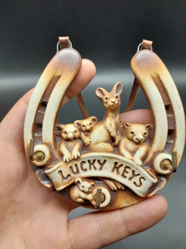 Lucky Keys Swagman Keramik Australien Schlüsselanhänger Pferd Schuh Koala Känguru