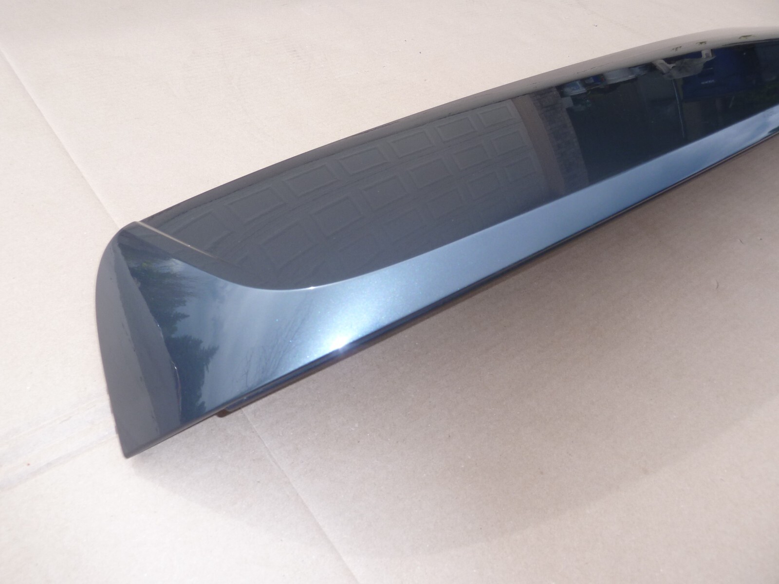 16-20 BENTLEY BENTAYGA Rear Lift Gate Trunk Tail Wing Roof Spoiler Air Deflector