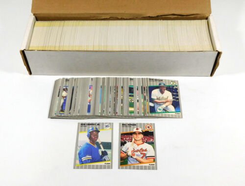 1989 Fleer Baseball Set (660) with Bill Ripken Expletive Error Card FF Error