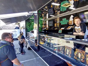 MOBILE RETAIL TRAILER box trailer with 2 hydraulic concession doors!