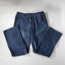 Chicos Platinum Blue Denim Ultimate Fit Womens Sz .5 Short 6 S Jeans Bootcut