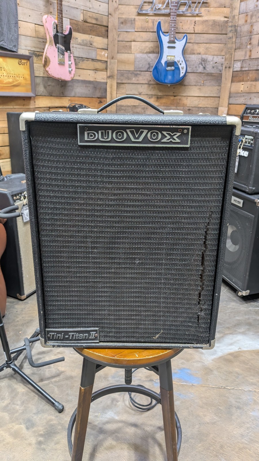 DuoVox Vintage USA Made Tini-Titan II Combo Instrument  /  Guitar Amp w /  cover