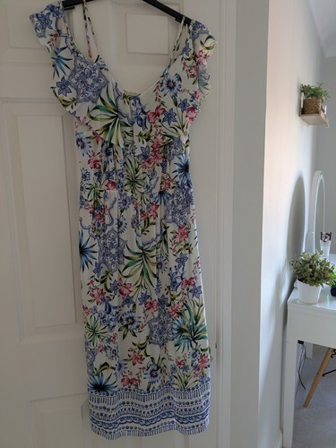 Ladies Summer Dress - Picture 2 of 3