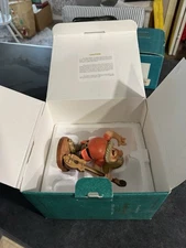 Walt Disney Classics Collection Cheerful Leader Doc Snow White and the 7 Dwarfs