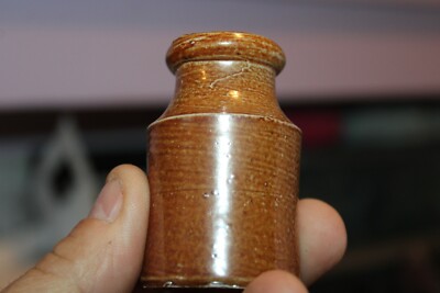 Antique, 2 1/2'', Round, Salt Glazed, Ink Well, Item # A - 4863