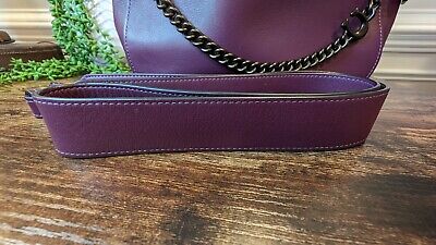 Coach Purple Signature Chain Hobo Shoulder Bag, Excellent Coach Purple Signature Chain Hobo Shoulder Bag, Excellent