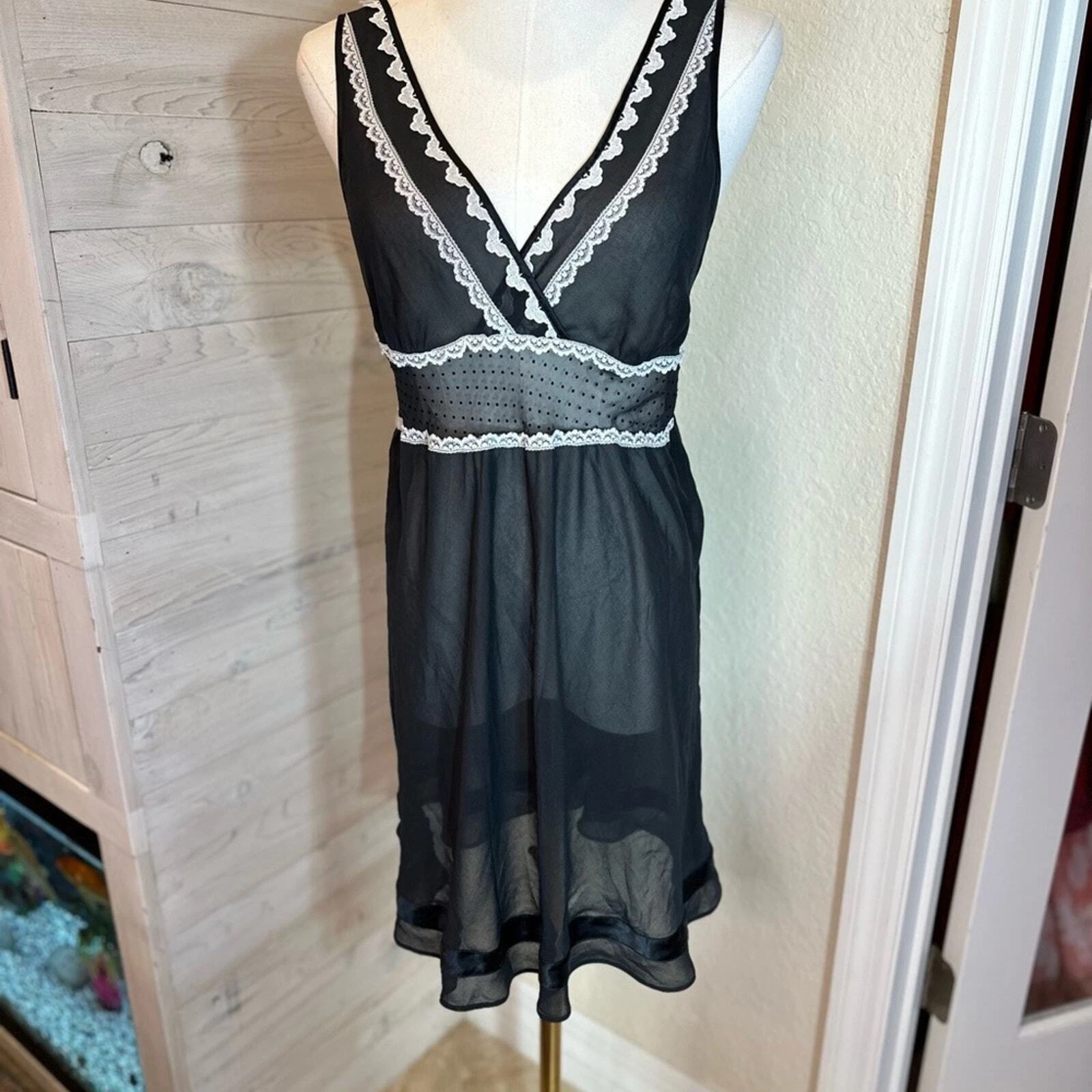 UNDERCOVER Victoria‎ Secret taglia Medium nero con pizzo bianco chiffon mini abito slip trasparente