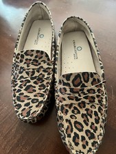 CSC charleston shoe company 9 NIB New Rio Leopard Loafers Leather