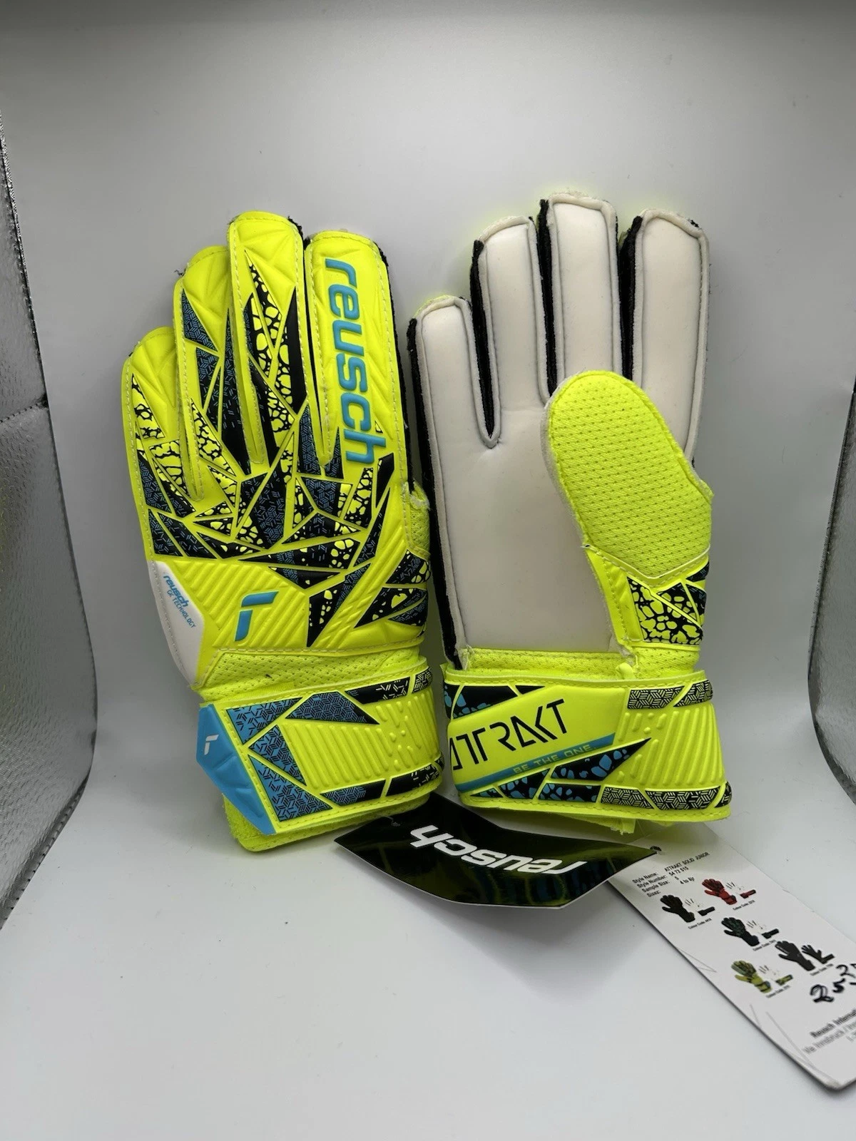 Reusch Attrakt GK Glove - Thumbnail 5