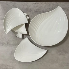 Wedgwood Ethereal 101 5-pc Set Leaf Serving Bowl Four Salad Appetizer Plates