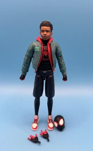 "Figura completa de 6"" Marvel Legends Spider-Man: Into the SpiderVerse Miles Morales"