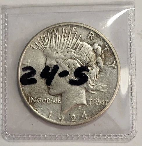 1924-S $1 PEACE SILVER DOLLAR VF Condition - C9843T
