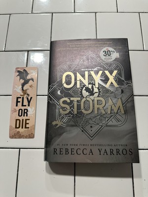 Onyx Storm - Target Exclusive Edition - by Rebecca Yarros Hardcover NEW