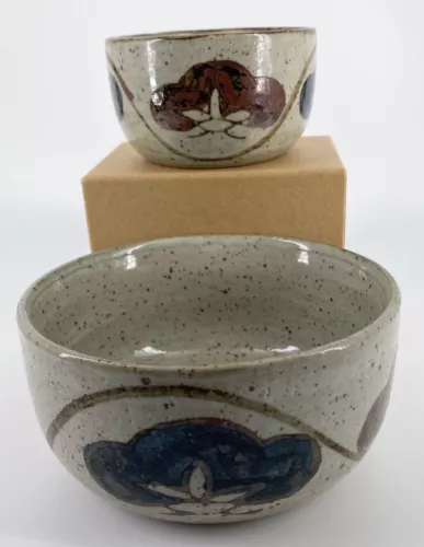 2 Vtg Otagiri Japan Stoneware Floral Round Nesting Bowls Speckled 5.5” And 4”