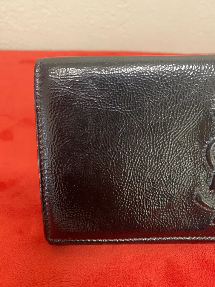 Bolso sin asas Yves Saint Laurent YSL charol negro Belle De Jour con solapa con certificado de autenticidad Foto 3 de 4