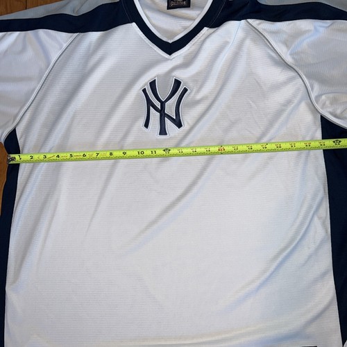 NEW YORK YANKEES Jersey Large- XL Cooperstown Collection Majestic Pullover - Picture 6 of 10