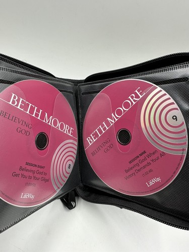 Beth Moore Daniel And Believing God 10 Audio CD Lot Set W/ Case - Imagen 3 de 4
