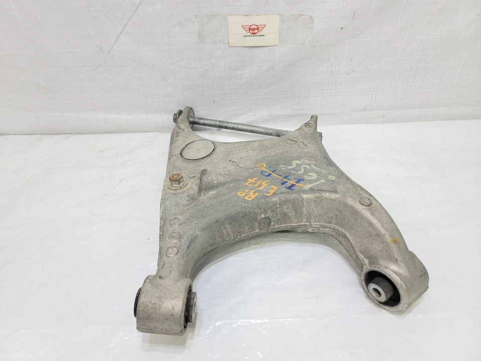 2008-2010 BMW 528i 535i Rear Right Passenger Side Lower Control Arm 33326754558 Foto 4 de 4